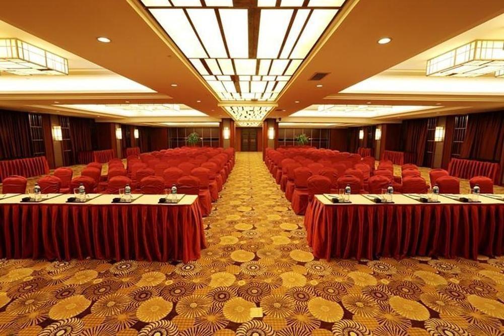 Wuhan Tianchimel Hotel Exteriör bild