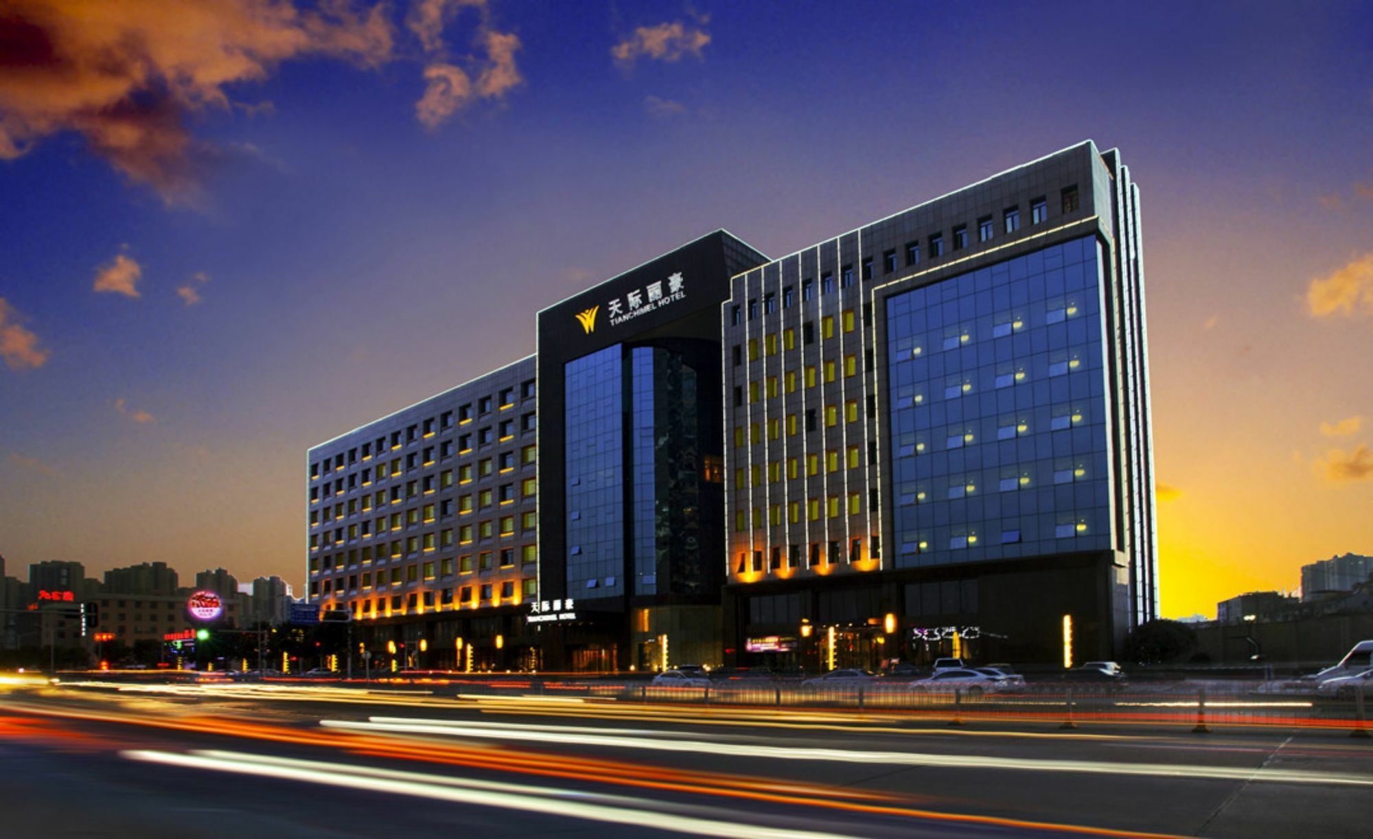 Wuhan Tianchimel Hotel Exteriör bild